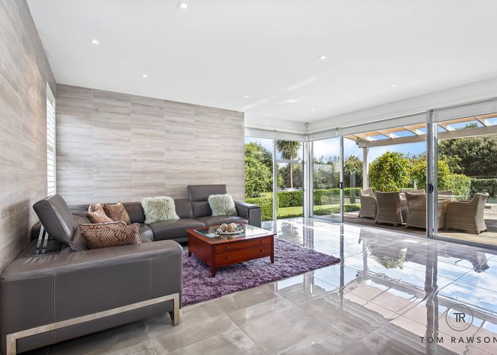  at 7 Imperial Place, Flat Bush, Auckland