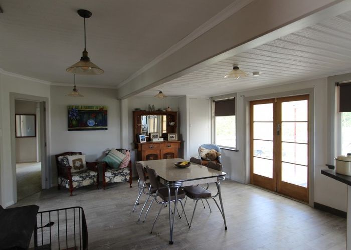  at 31 Cambridge Street, Pahiatua