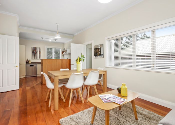  at 14 Horotutu Road, Greenlane, Auckland