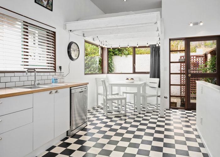  at 332B The Terrace, Te Aro, Wellington
