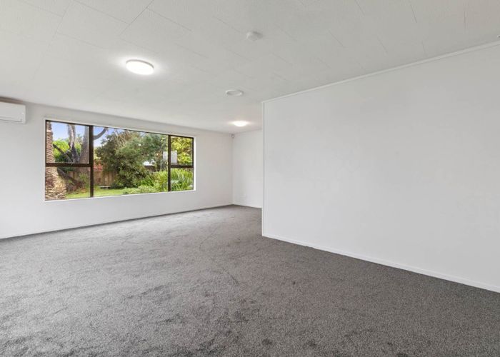  at 28 Ransom Smyth Drive, Goodwood Heights, Manukau City, Auckland