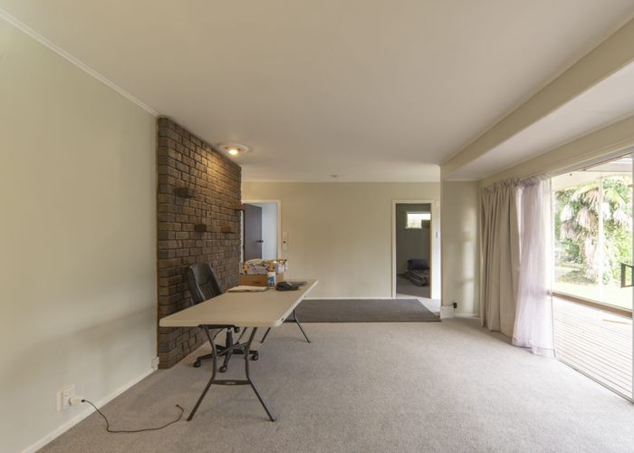  at 112 Masters Avenue, Silverdale, Hamilton
