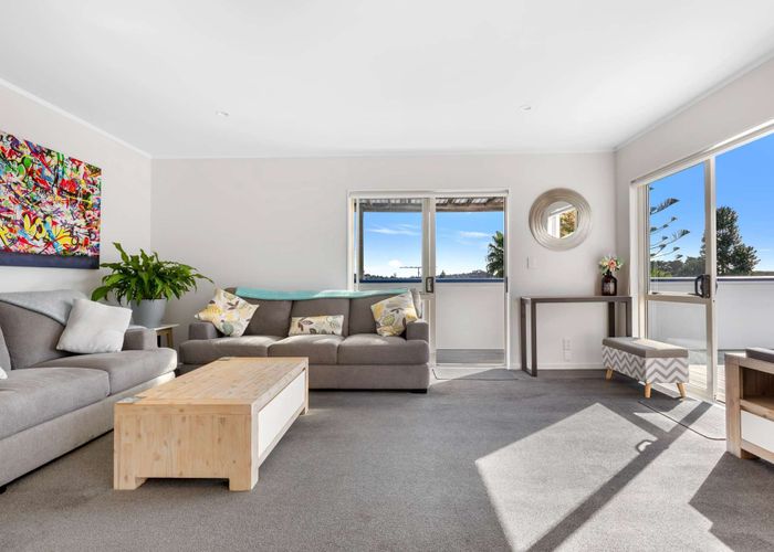  at 18A Delshaw Avenue, Stanmore Bay, Rodney, Auckland