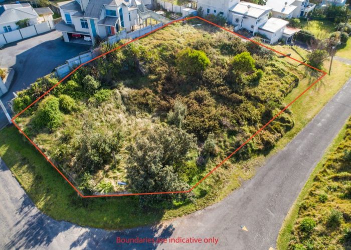  at 2 Nelson Street, Foxton Beach, Foxton