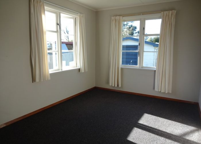  at 17 Stewart Street, Waimangaroa