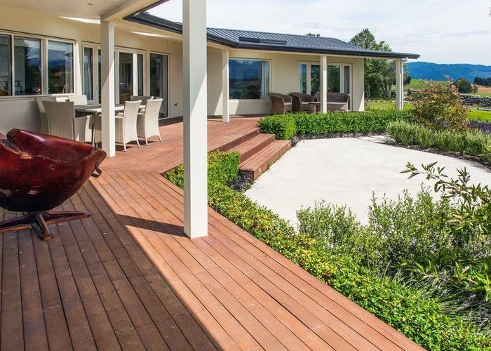  at 306 Downs Road, Geraldine Downs