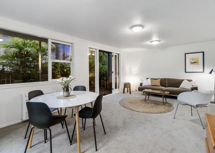  at 41 Old Lake Road, Devonport, North Shore City, Auckland