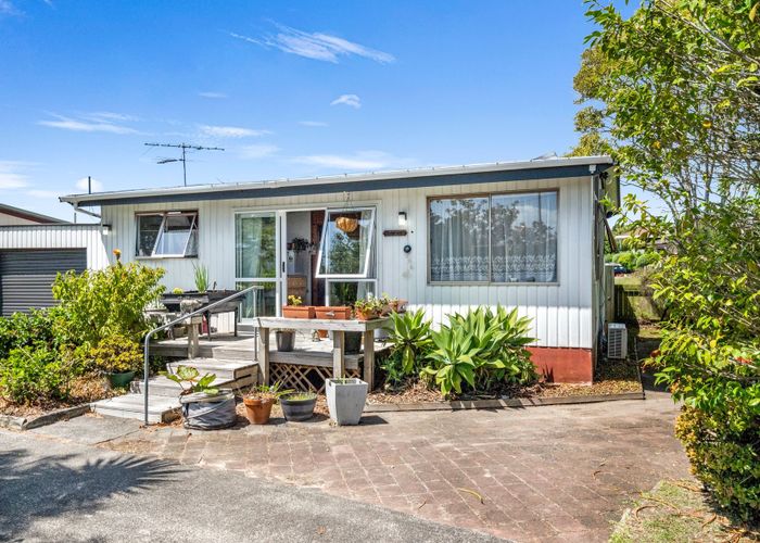  at 33a Ladies Mile, Manly, Rodney, Auckland