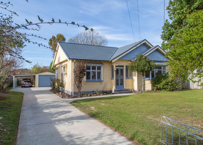  at 20 Stapletons Road, Richmond, Christchurch