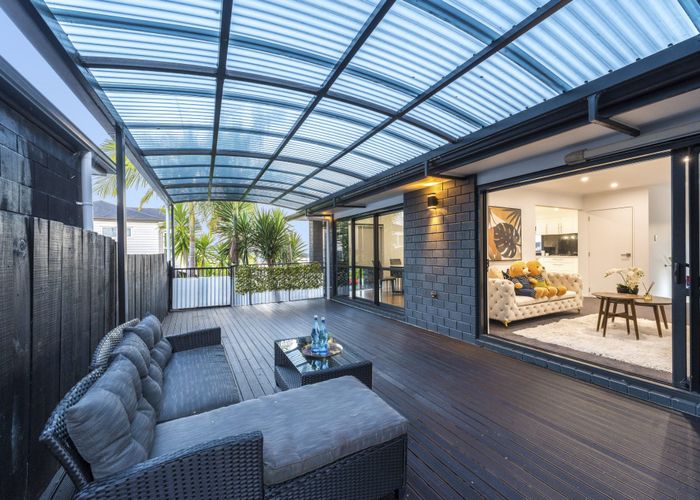  at 12 San Casello Rise, Henderson, Waitakere City, Auckland