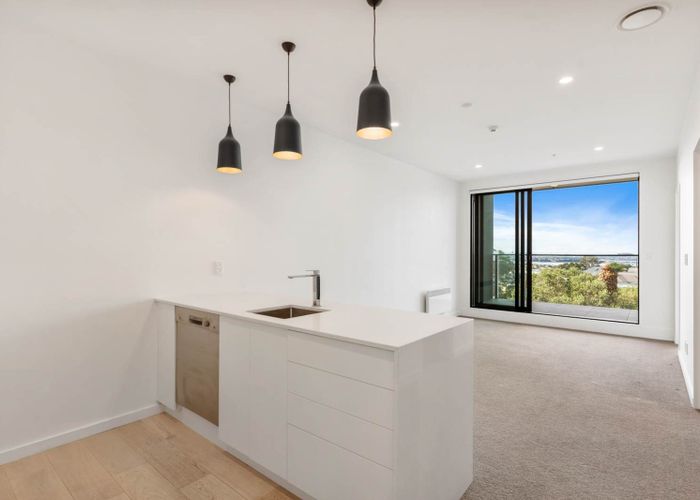  at 303/19 Rawene Road, Birkenhead, Auckland