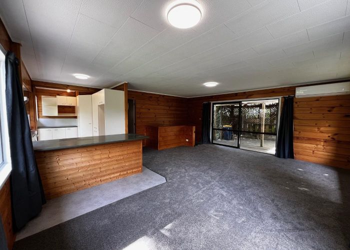  at 1/93 Target Road, Tōtara Vale, Auckland
