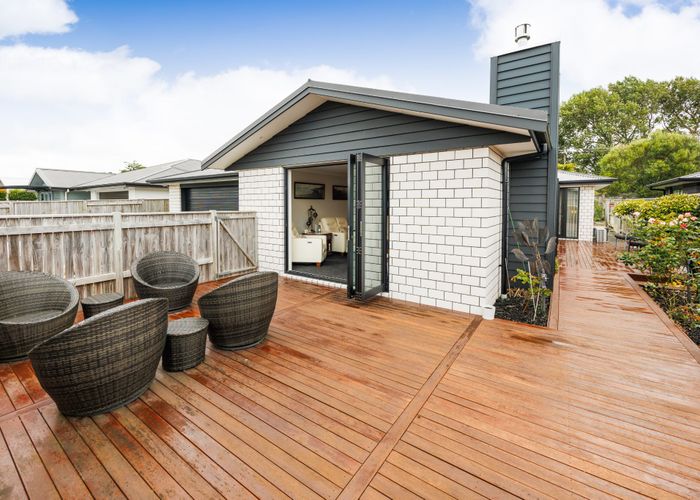  at 16 Serenity Crescent, Kelvin Grove, Palmerston North, Manawatu / Whanganui