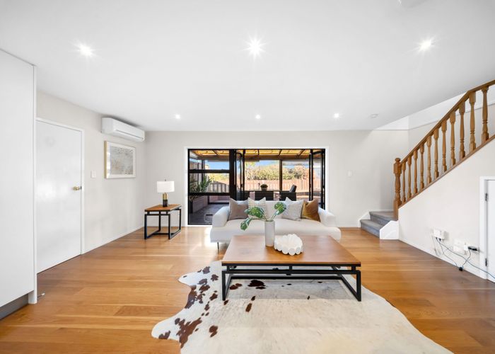  at 10 Janome Place, Bucklands Beach, Manukau City, Auckland