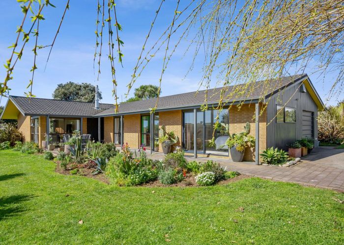  at 95 Plymouth Road, Omata, New Plymouth