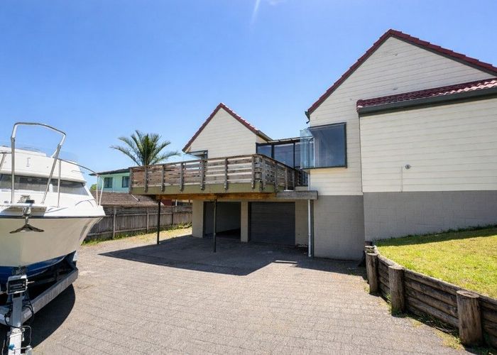  at 2 Ruka Lane, Saint Johns, Auckland City, Auckland