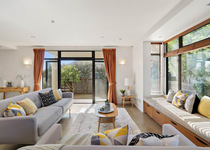  at 234D Great South Road, Greenlane, Auckland