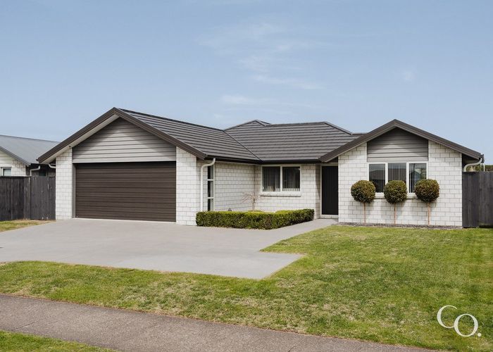  at 98 Te Ranga Memorial Drive, Pyes Pa, Tauranga, Bay Of Plenty
