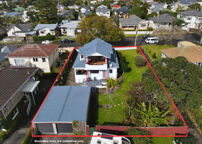  at 22 Empire Road, Devonport, Auckland