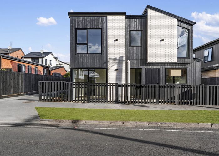  at 122 Leybourne Circle, Glen Innes, Auckland