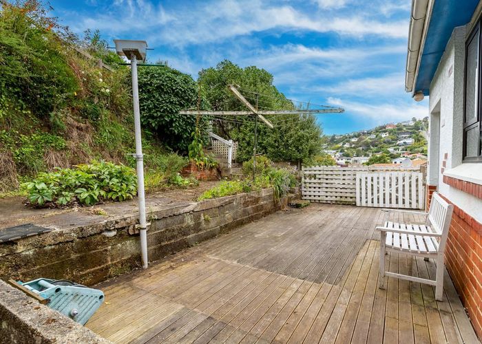  at 28 Frasers Road, Glenross, Dunedin