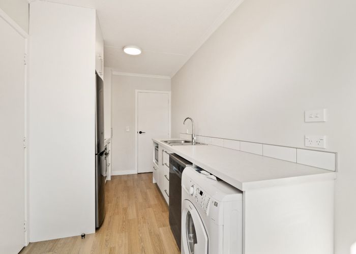  at 1/84 Duncan Street, City Centre, Dunedin, Otago