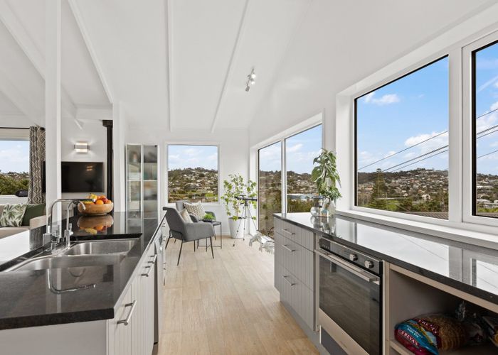  at 123 Stanmore Bay Road, Stanmore Bay, Whangaparaoa