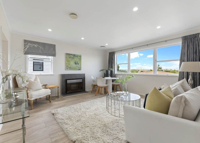  at 12 McQuarrie Avenue, Wattle Downs, Manukau City, Auckland