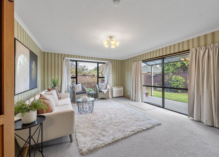  at 2/21 Ben Nevis Drive, Broomfield, Christchurch