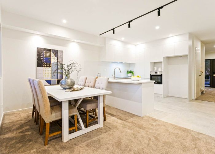  at 11 Ki Roto Way, Flat Bush, Auckland