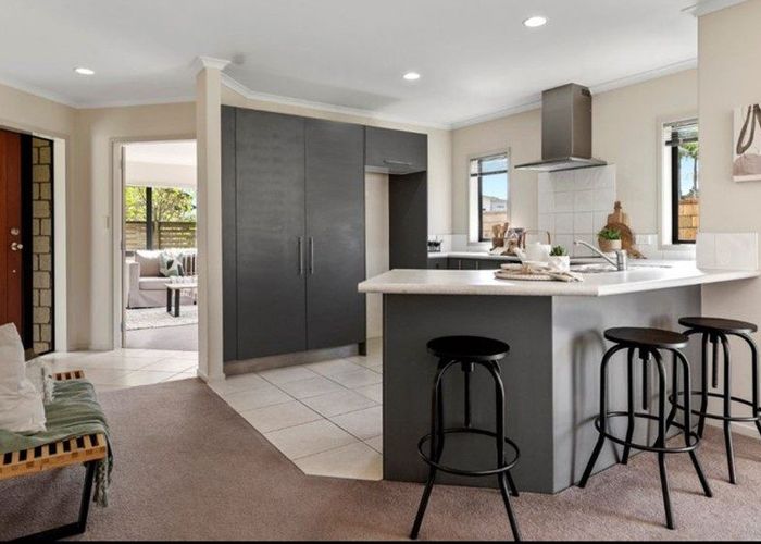  at 5/100 Millers Road, Brookfield, Tauranga