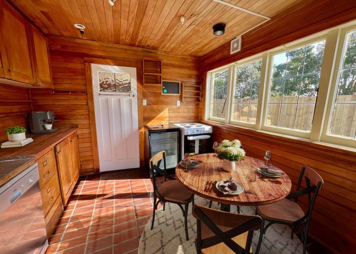  at 1A Bulwer Street, Devonport, North Shore City, Auckland