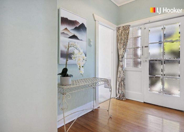  at 17 Hawthorn Avenue, Mornington, Dunedin