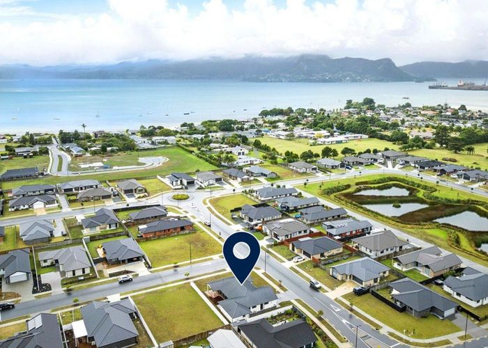  at 8 Te Piriti Road, One Tree Point, Whangarei, Northland