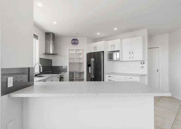  at 28 Coprosma Crescent, Waipahihi, Taupo