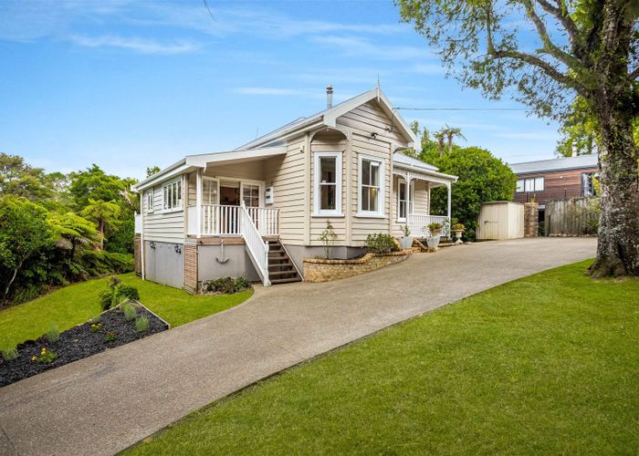  at 709 Scenic Drive, Henderson Valley, Auckland