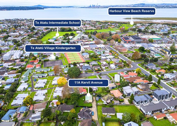  at 11A Kervil Avenue, Te Atatu Peninsula, Waitakere City, Auckland