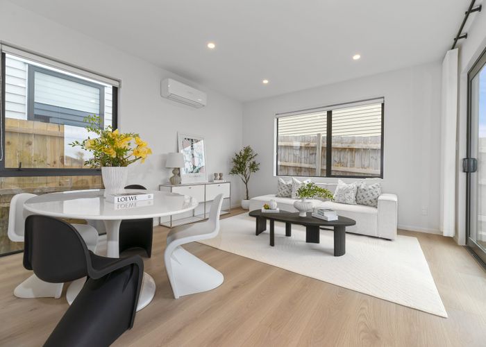  at 86D Harrington Road, Henderson, Waitakere City, Auckland