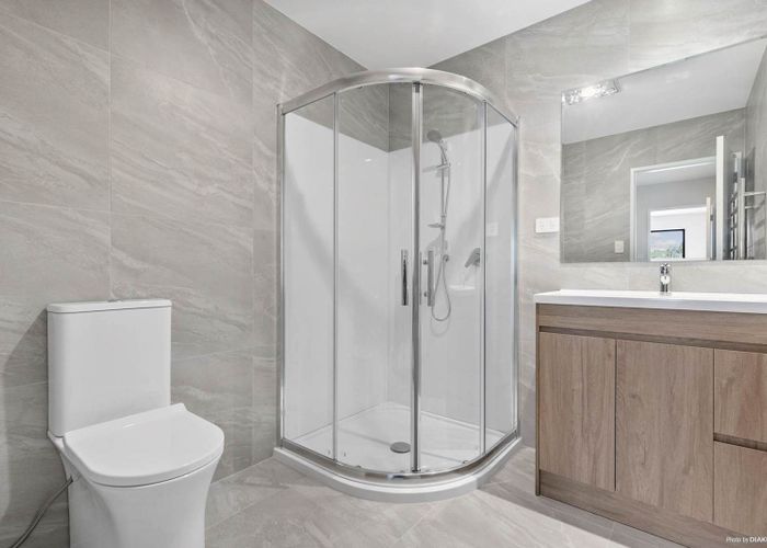  at 129B Barrack Road, Mount Wellington, Auckland City, Auckland