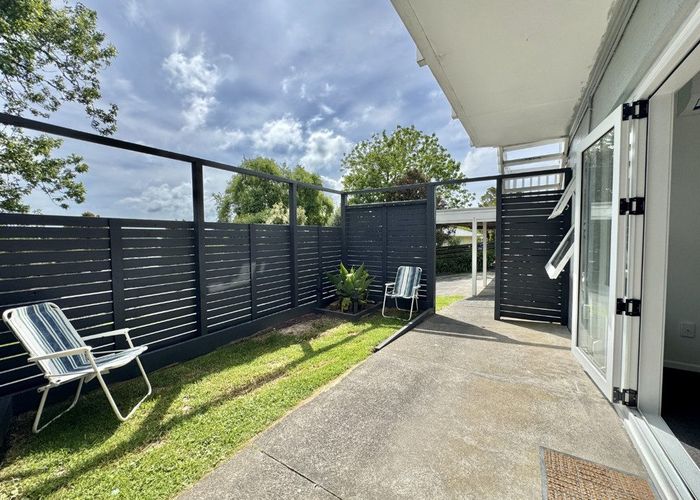  at 4/6 Hobday Place , Meadowbank, Auckland City, Auckland