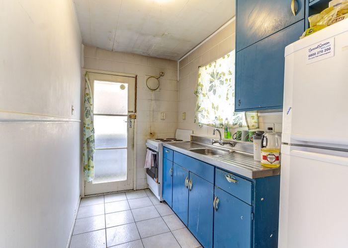  at 1/6 Opoia Road, Hamilton East, Hamilton