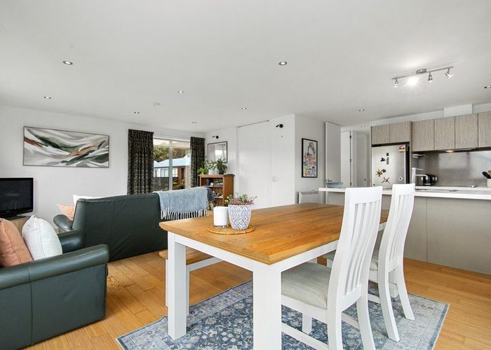  at 11 Otonga Heights, Maungaraki, Lower Hutt, Wellington