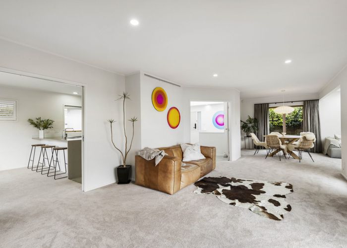  at 127 Mellons Bay Road, Mellons Bay, Manukau City, Auckland