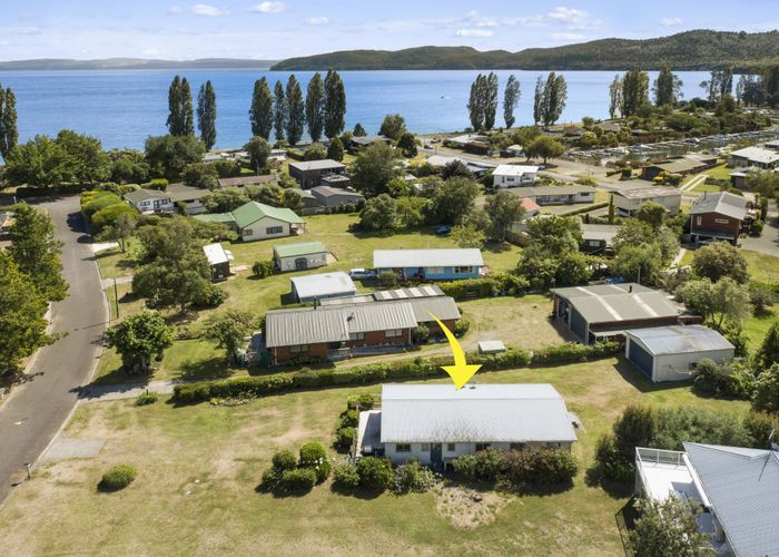  at 12 Pearce Place, Kinloch, Taupō