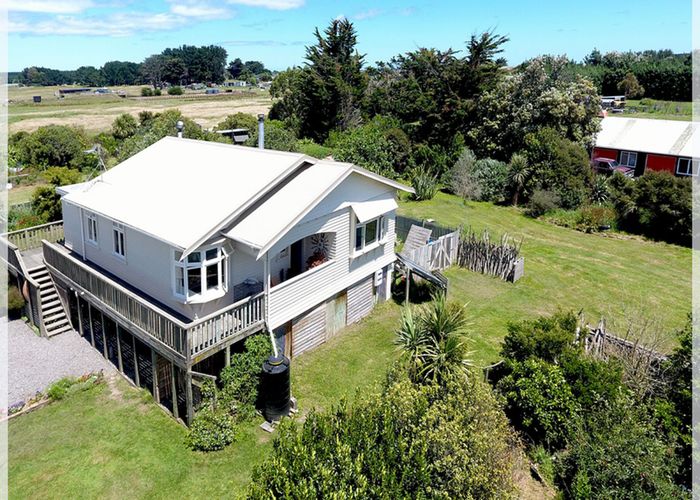 For sale 42 Nuku Street, Tangimoana, Manawatu, Manawatu / Whanganui