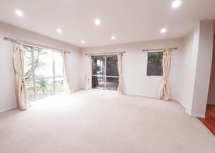  at 25 Andy Crescent, Flat Bush, Manukau City, Auckland