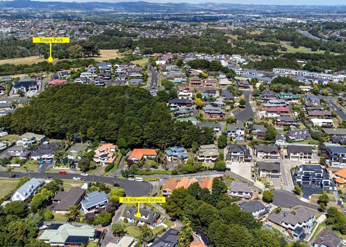  at 25 Silkwood Grove, Totara Heights, Manukau City, Auckland
