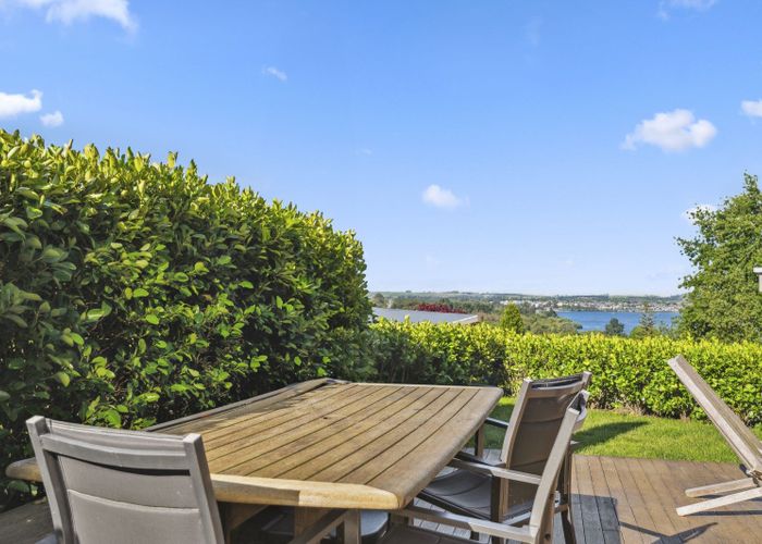  at 1/10 Krissell Place, Acacia Bay, Taupo