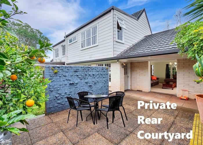  at 2 Barberton Terrace, Red Hill, Papakura