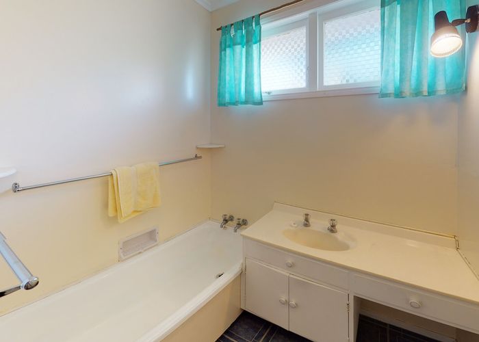  at 3 Brooke Road, Red Hill, Papakura